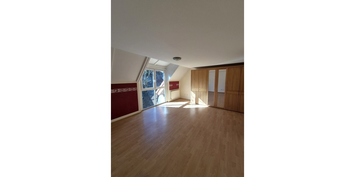 Schlafzimmer 2 OG
