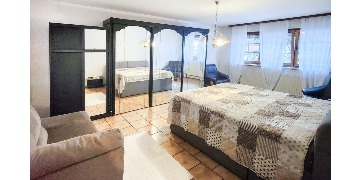 Schlafzimmer 2 EG