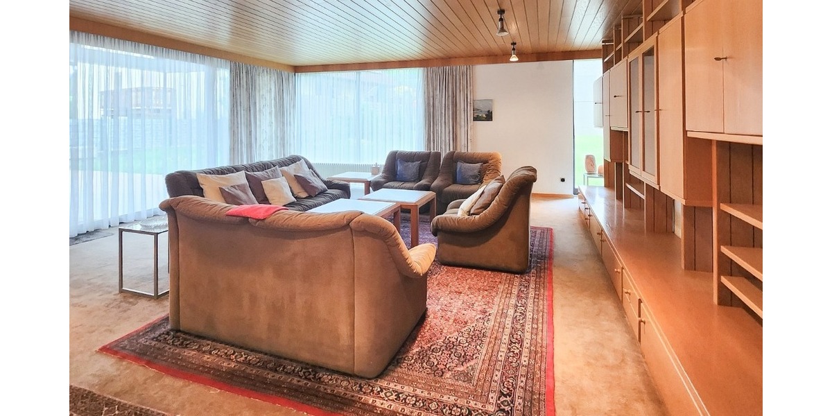 Wohnzimmer mit Terrassenzugang