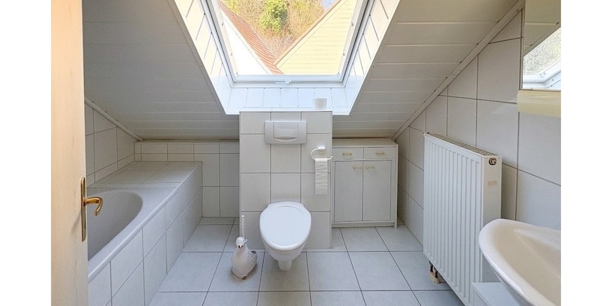 Badezimmer 1.OG