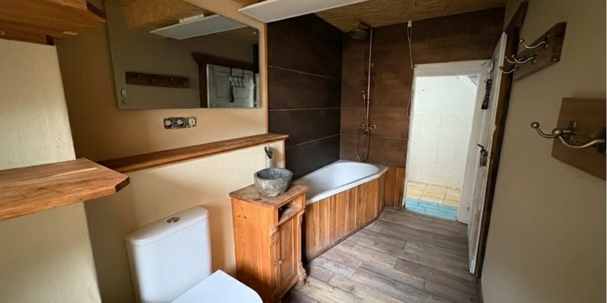 Badezimmer EG