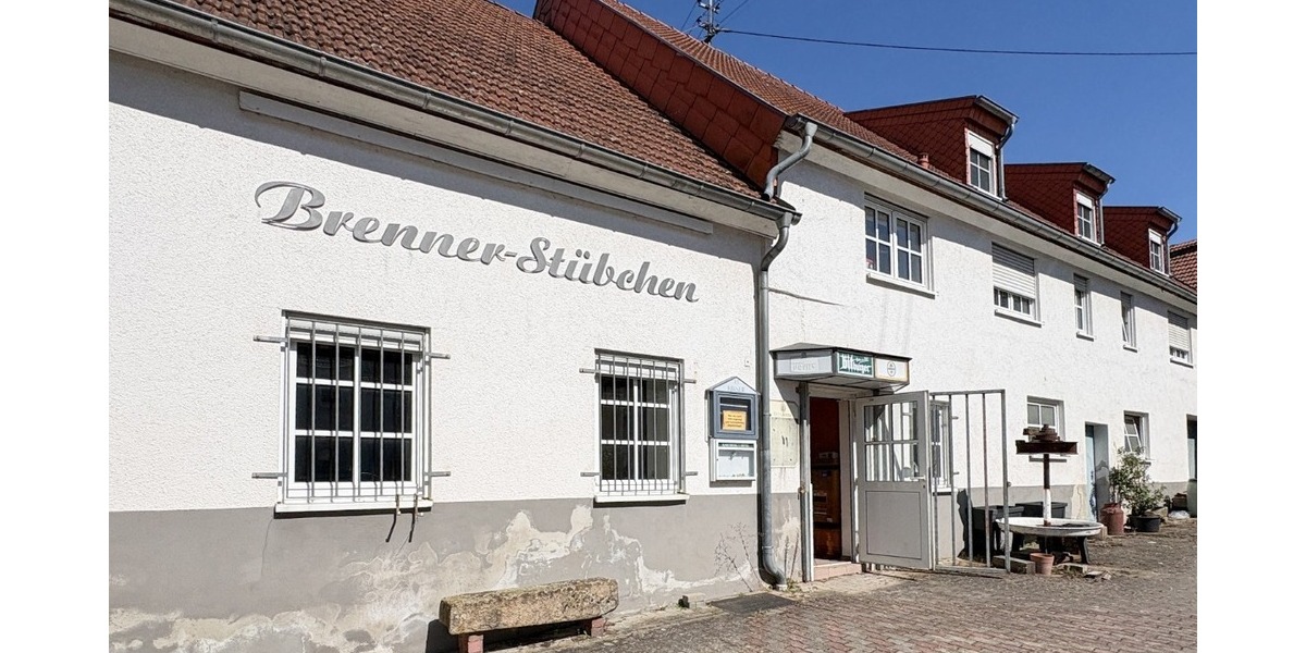 Wohnen, Arbeiten & Investieren: Einzigartiges Anwesen mit Gaststätte, Wohnungen und Naturgrundstück - Mehrfamilienhaus, Wohnhaus Ulmet | Angebot:26378321