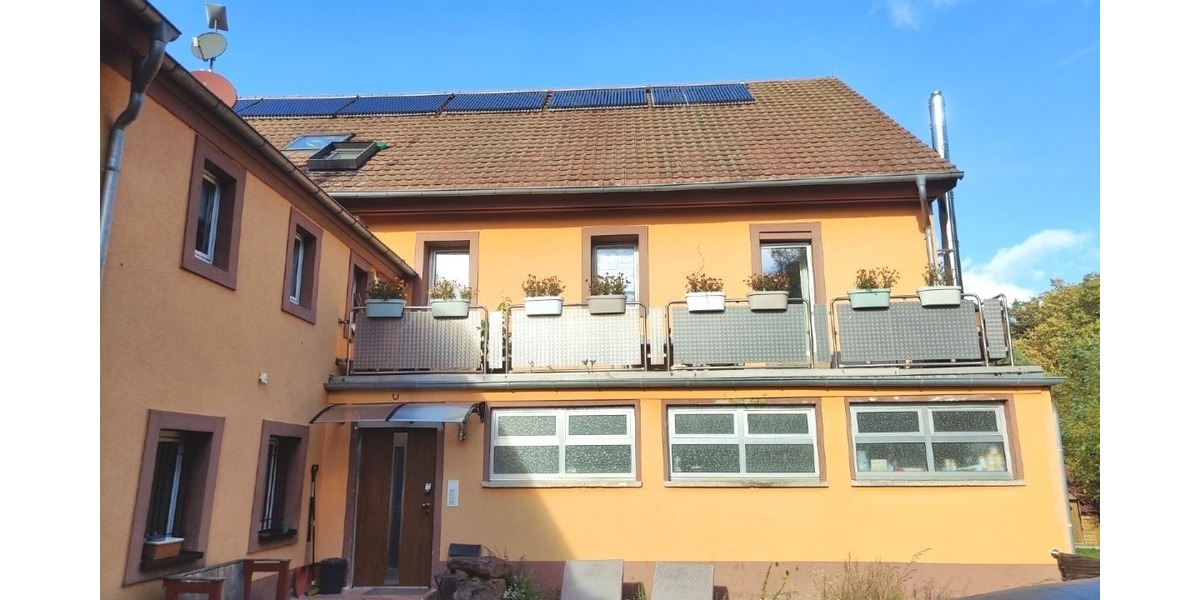 Balkon Hauptgebäude Südseite