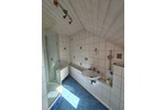 Vielseitiges Zweifamilienhaus mit Gewerbemöglichkeit, zahlreichen Stellplätzen u. idyllischem Garten - Zweifamilienhaus Friedelhausen Friedelhausen | Angebot:22137659