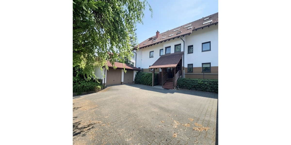 Modernisiertes Raumwunder: 130 m² Etagenwohnung mit 2 Balkonen und Garten - Etagenwohnung Otterberg | Angebot:27178789