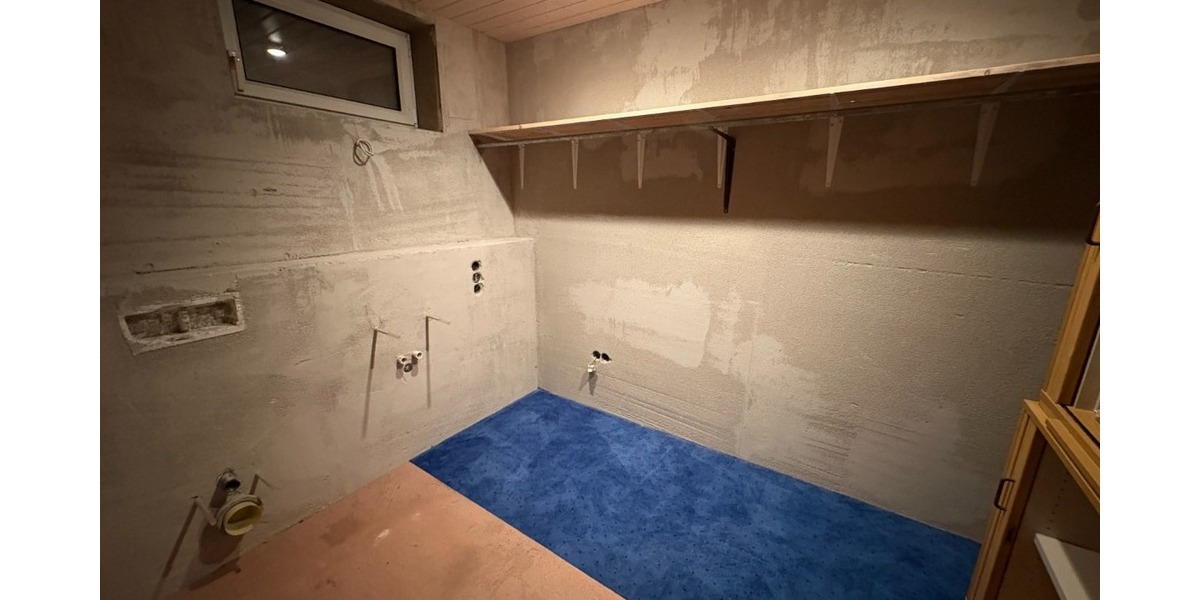 teilweise ausgebautes Badezimmer Kellergeschoss